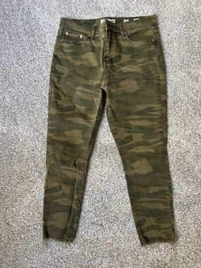 Camo Skinny Crop Jeans - Olive Green